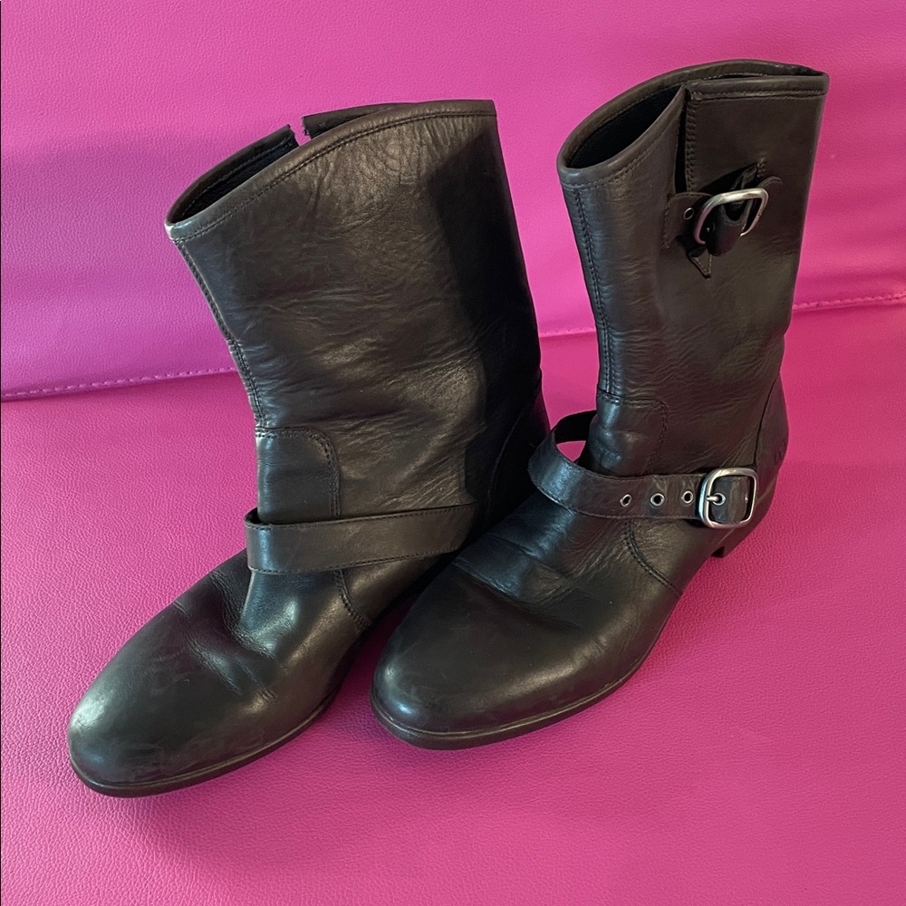 UGG Australia Frances Buckle Moto-Style Boots Women Size 7.5 Dark Brown Leather - Picture 3 of 14